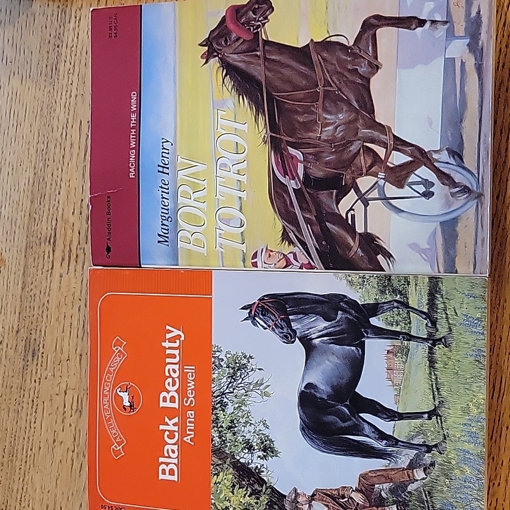 2 Horse Books